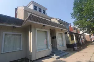 866 E High St, Pottstown, PA 19464 - Photo 1