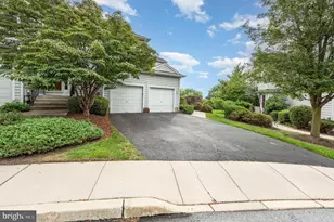 7 Victoria Cir, Collegeville, PA 19426 - Photo 5