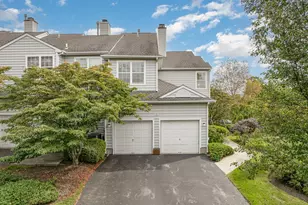 7 Victoria Cir, Collegeville, PA 19426 - Photo 3