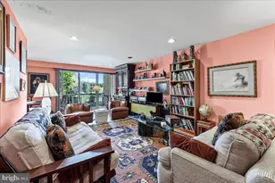 1640 Oakwood Dr, Narberth, PA 19072 - Photo 3