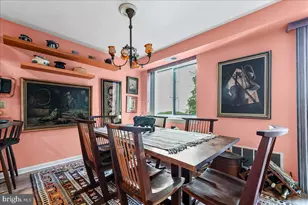 1640 Oakwood Dr, Narberth, PA 19072 - Photo 5