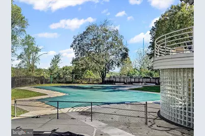1640 Oakwood Drive #W114, Narberth, PA 19072 - Photo 21