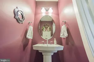 605 Lakeview Ct, King of Prussia, PA 19406 - Photo 15