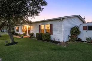 10 Bentwood Ct W, Harleysville, PA 19438 - Photo 1