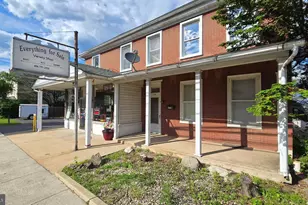 772 Main St, Pennsburg, PA 18073 - Photo 3