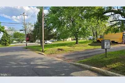 772 Main Street, Pennsburg, PA 18073 - Photo 9