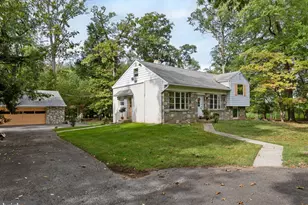 601 Cathcart Rd, Blue Bell, PA 19422 - Photo 3