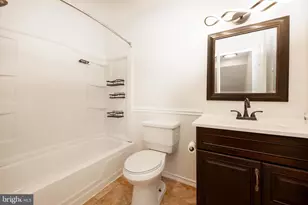 8 Sawmill Run, Norristown, PA 19401 - Photo 15