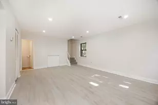 8 Sawmill Run, Norristown, PA 19401 - Photo 9