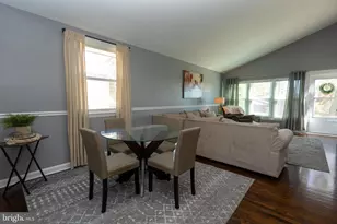 2937 Keenwood Rd, Norristown, PA 19403 - Photo 7