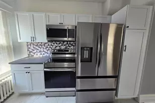 393 N York St, Pottstown, PA 19464 - Photo 5