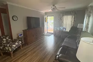 511 Maple Dr, Green Lane, PA 18054 - Photo 3