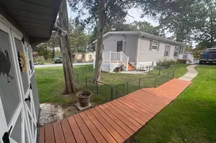 511 Maple Dr, Green Lane, PA 18054 - Photo 17