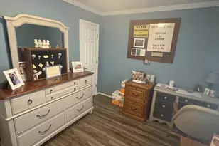 511 Maple Dr, Green Lane, PA 18054 - Photo 9