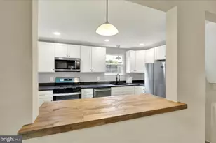 104 Pulaski St, Pottstown, PA 19464 - Photo 11