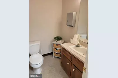 545 E High Street, Pottstown, PA 19464 - Photo 17