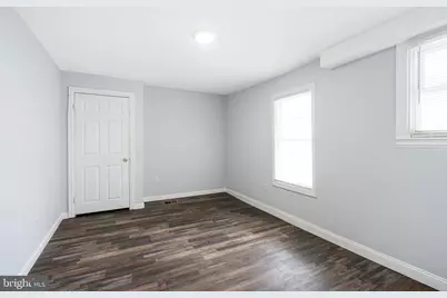 725 W Lafayette Street, Norristown, PA 19401 - Photo 9