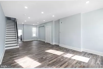 725 W Lafayette Street, Norristown, PA 19401 - Photo 3