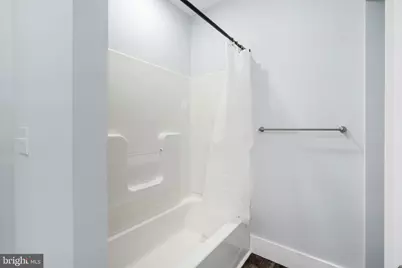 725 W Lafayette Street, Norristown, PA 19401 - Photo 15