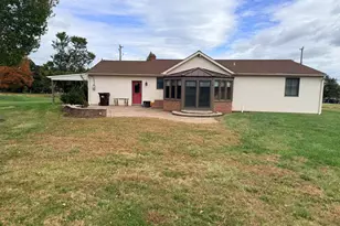 1465 Old Skippack Rd, Harleysville, PA 19438 - Photo 3