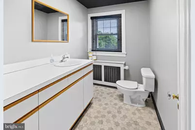 184 W Main Street #BUILDING 100, Trappe, PA 19426 - Photo 21