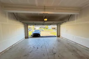 1045 Miles Ct, Cheltenham, PA 19012 - Photo 35