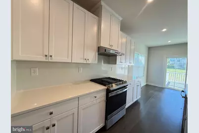 1045 Miles Court, Cheltenham, PA 19012 - Photo 5