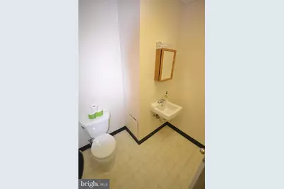 70 Hatfield Pike #BUILDING 4, Souderton, PA 18964 - Photo 13