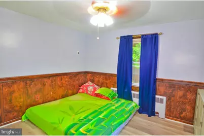 833 W 4 Th Street, Lansdale, PA 19446 - Photo 9