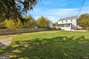 1705 Harmon Rd, Conshohocken, PA 19428 - Photo 29