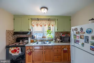 119 E Broad St, Telford, PA 18969 - Photo 9