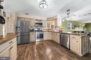 1825 Flintlock Cir, Lansdale, PA 19446 - Photo 7