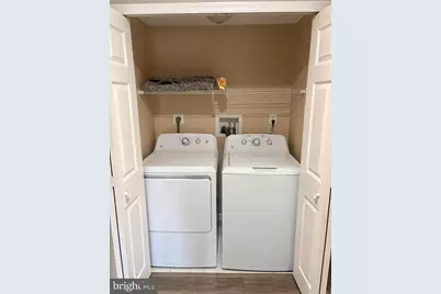 1017 N York Road #O FIRST FLOOR, Willow Grove, PA 19090 - Photo 5