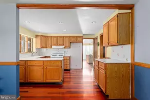 219 W 11th Ave, Conshohocken, PA 19428 - Photo 7