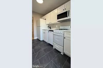 7827 Montgomery Avenue #JUNIOR 1 BEDROOM, Elkins Park, PA 19027 - Photo 5