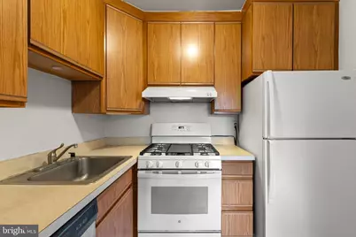 424 Meadowview Lane #424, Mont Clare, PA 19453 - Photo 13