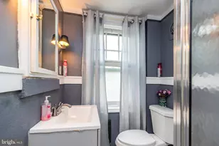 725 Noble St, Norristown, PA 19401 - Photo 27