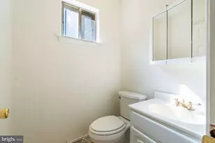 1558 Specht Pl, Lansdale, PA 19446 - Photo 21