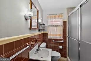 2016 N Trooper Rd, Norristown, PA 19403 - Photo 27