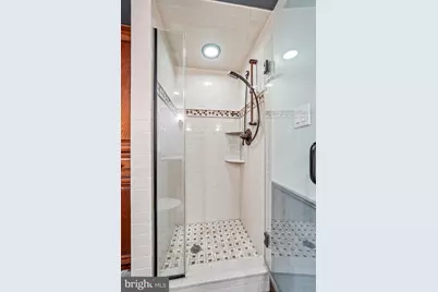 1655 Oakwood 206 Oakwood Drive #CONDO 206, Penn Valley, PA 19072 - Photo 13