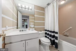 1655 Oakwood 206 Oakwood Dr, Penn Valley, PA 19072 - Photo 35