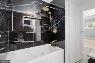 214 Oxford Cir, Norristown, PA 19403 - Photo 21