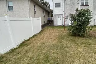 625 Grove St, Bridgeport, PA 19405 - Photo 15