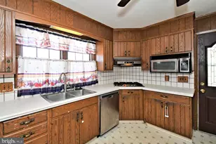 145 Colonial, Norristown, PA 19403 - Photo 19