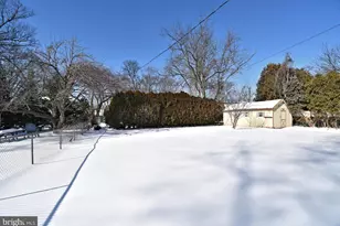 145 Colonial, Norristown, PA 19403 - Photo 47