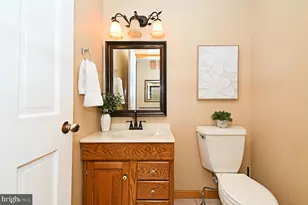 906 N Trooper Rd, Eagleville, PA 19403 - Photo 31