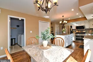 906 N Trooper Rd, Eagleville, PA 19403 - Photo 9