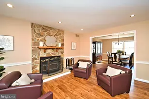 906 N Trooper Rd, Eagleville, PA 19403 - Photo 3