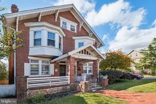 28 W Freedley St, Norristown, PA 19401 - Photo 3