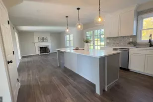 15 Thomas Ln, Gilbertsville, PA 19525 - Photo 7